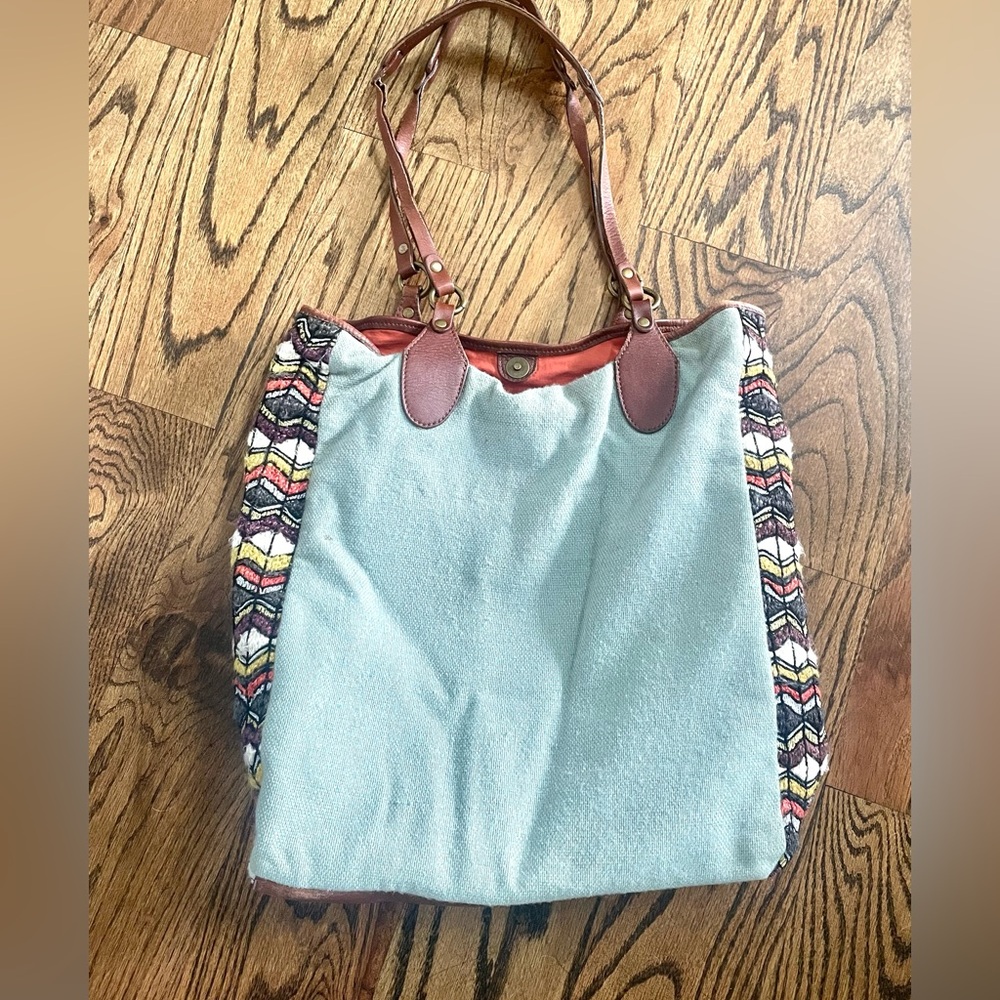 Jasper & Jeera Beaded tote - Picture 3 of 8